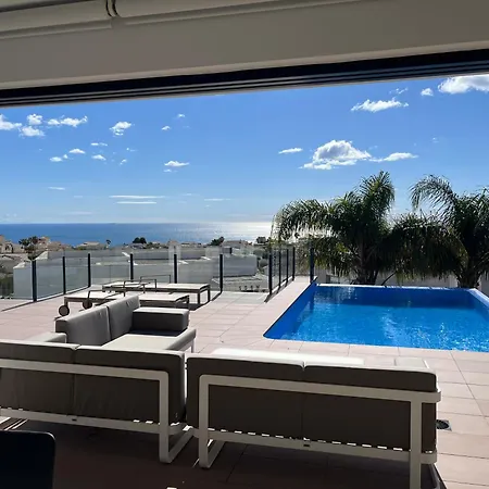 Starlette Villa Cumbre del Sol
